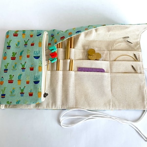 Compact Roll-up case Japanese cotton 3 rows interchangeable knitting needles Crochet hooks short knitting Pens Pencils wrap zip green cactus