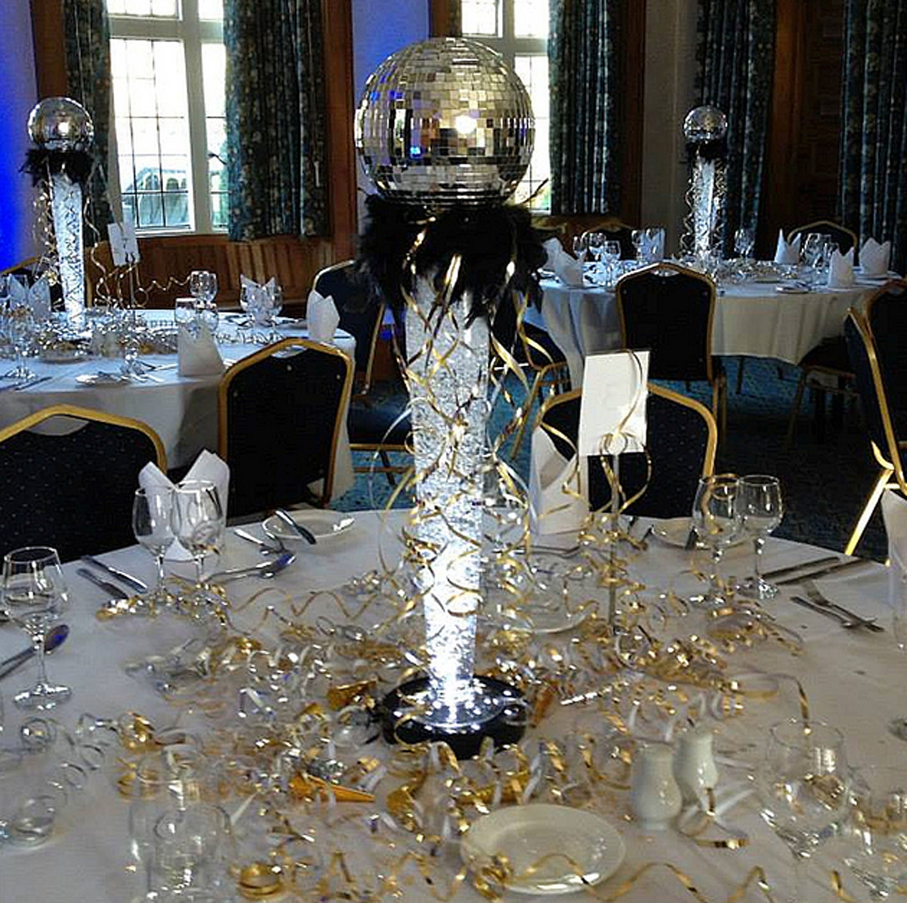 Boule disco à facettes : décoration de centre de table (4 à 6 pouces)