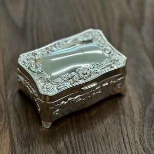 Wedding Arras Box and 13 Coins Optional Silver Footed Heart Design Personalized Engraved