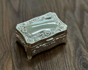 Wedding Arras Box and 13 Coins Optional Silver Footed Heart Design Personalized Engraved