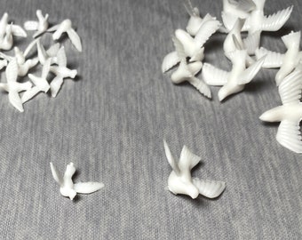 Mini Plastic Dove Embellishments, White Craft Birds for Scrapbooking, Weddings, Baptism (144 Count)