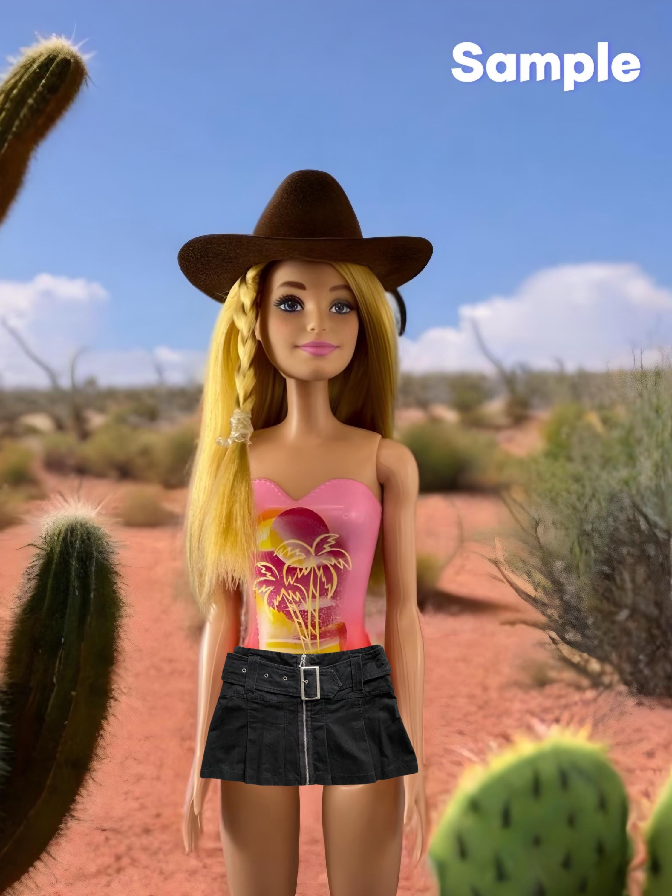 Mini Cowboy Hats for Dolls & Pets: Western Decor - 12 pc