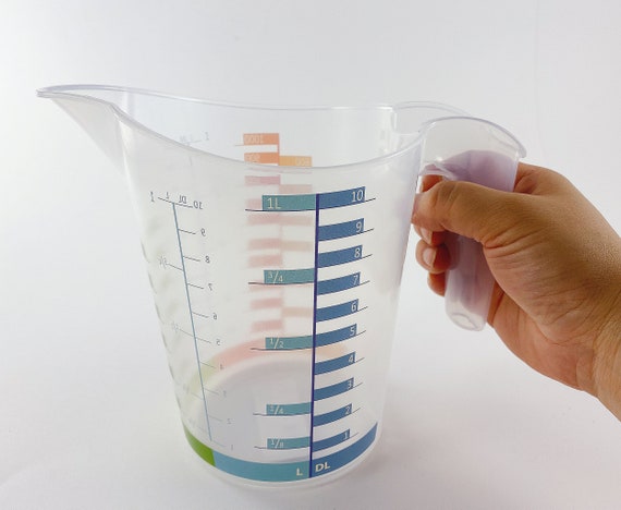 1 PC Plastic Measuring Cup for Liquid and Solid Multi-purpose With Easy  Color Readings Inside and Out 