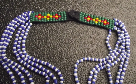 Two Navajo Indians Seed Bead Necklace - image 4