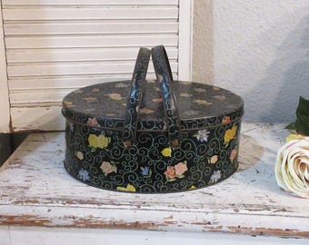 Vintage Tin Box, Sewing Box or Lunch Box, c1930s