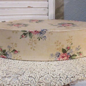 Vintage Fabric Covered Sewing Box, c1930 image 4