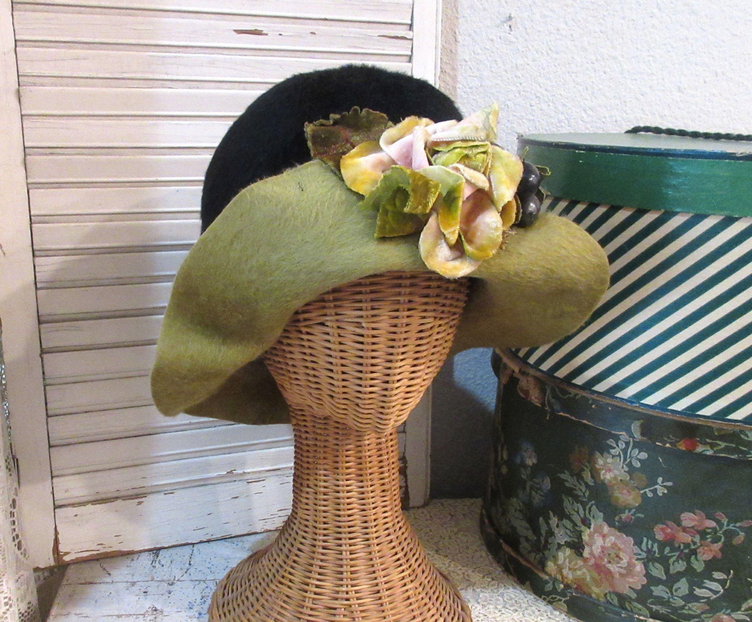 ハット Natural Lapia Cloche Hat Silvia (2 colors) Cloche Hats - Etsy