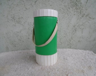 Termo vintage de los años 70, termo de metal de mediados de siglo, termo revestido de vidrio, termo verde y blanco, termo para frío y calor, termo de baquelita