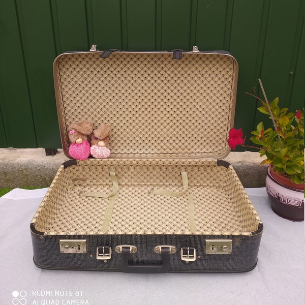 Vintage gray checkered buckle worn suitcase,old small bag,antique travel bag,luggage suitcase, hard luggage box, storage box, travel bag 70s