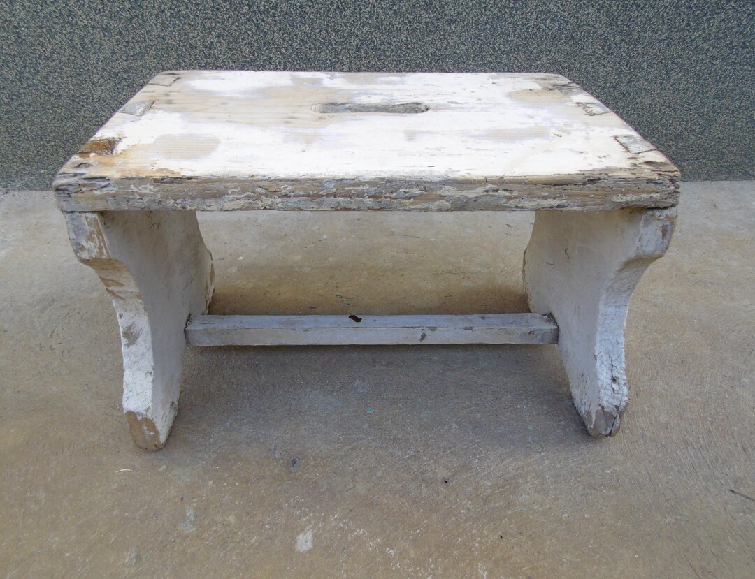 Primitive Milking Stool - Antique Stool - Primitive Farmhouse Decor - Etsy