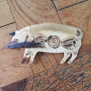 60s Vintage Ox Horn Pig Shape Hair Comb Accessory Mexican Wild Boar