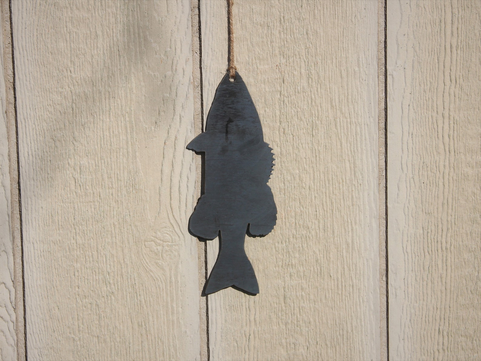 Rusty Hanging Fish Metal Fish Decor Fisherman Decor Bass Etsy