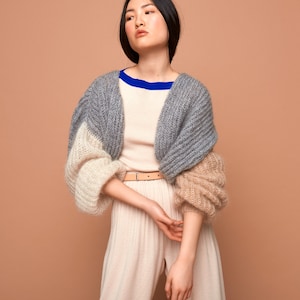 bomber jacket, grey, cream, camel, SABRINA WEIGT, knitwear, mohair, knitted bomber jacket, chunky knit, oversized knit, cardigan,mohair knit image 1