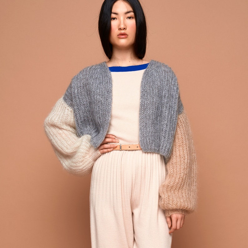 bomber jacket, grey, cream, camel, SABRINA WEIGT, knitwear, mohair, knitted bomber jacket, chunky knit, oversized knit, cardigan,mohair knit image 4