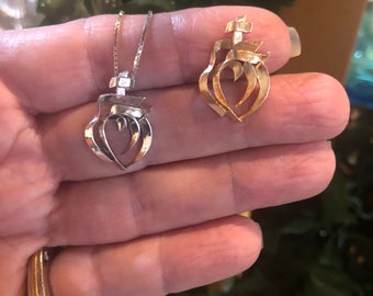 Scare’ Coeur Pendant on chain