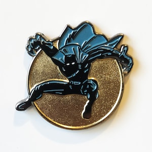 FF52 Gold Metallic Enamel Pin