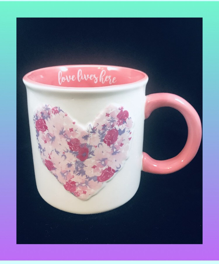 New. Pink Heart Details about   Extra Large Valentines Coffee Mug Envogue Love Lives Here 