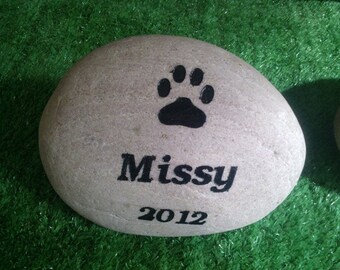 Pet memorial stone from Australia