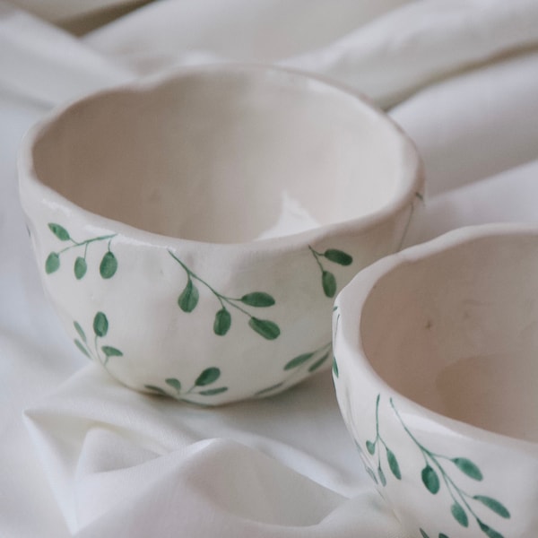 HANDMADE BREAKFAST BOWLS in Ceramic - Botanical Decoration Green Leaves