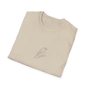 Robin - Bird T-shirt - Unisex Softstyle T-Shirt