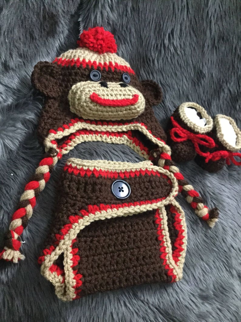 Sock Monkey hat pamper and booties. | Etsy