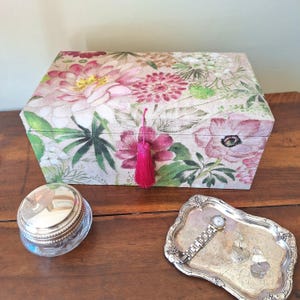 Caja para guardar bufandas, baúl de tela de lino con estampado floral, accesorio de almacenamiento personalizado, regalo especial para mamá