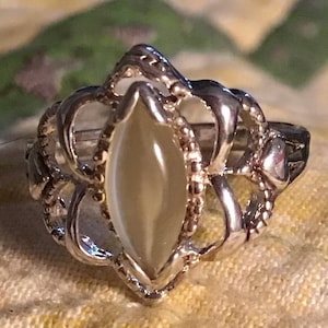 silver plated tigers eye ring for women, silver tigers eye ring, golden colour tigers eye ring, silver ring, mothers ring, womens gift