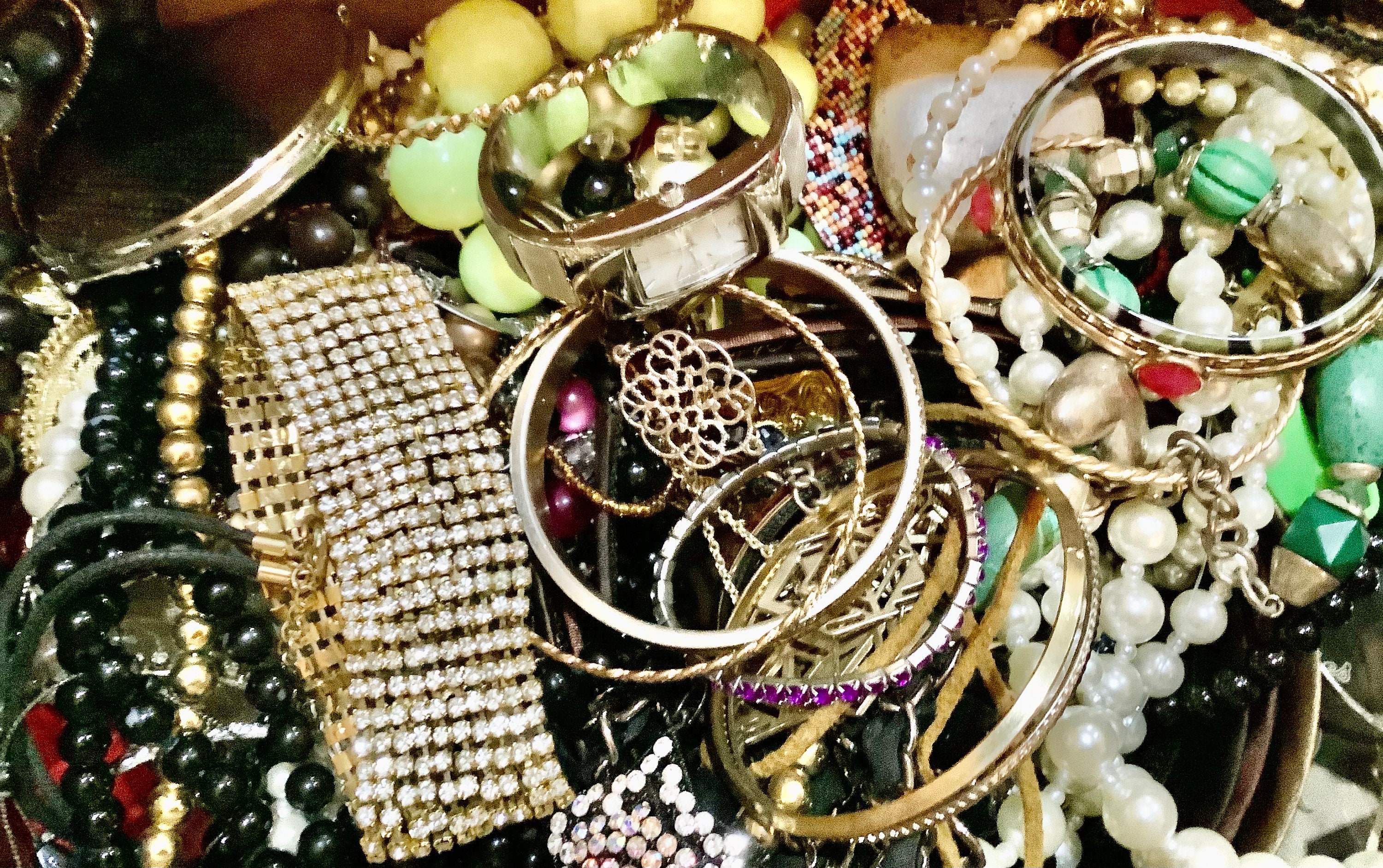 MYSTERY JEWELRY Grab Bag 5 LBS Treasure Box Jewelry Lot - Etsy