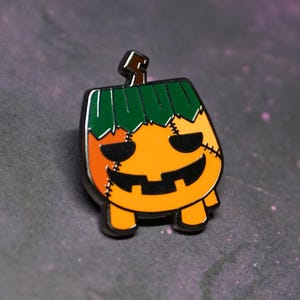 Pines de esmalte Pines de calabaza Accesorios de Halloween Accesorios divertidos Accesorios de calabaza Pines espeluznantes Esmalte duro Pines lindos kawaii Frankenstein