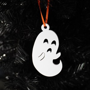 Kawaii Ghosts Halloween Tree Christmas Tree Ghost Ornaments Holiday Decor Halloween Accessories Spooky Christmas Expressive Ghost Scared