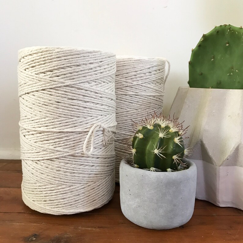 Single Twisted Soft Natural Australian Cotton Macrame Cord 3mm x 1kg approx 480m