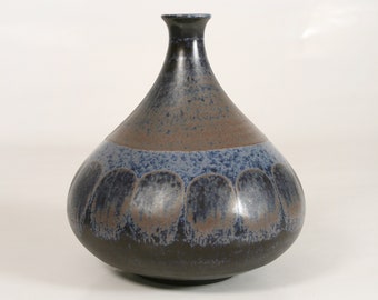 Iridescent Midnight Blue Vintage Fat Lava Brutalist Weedpot Ceramic Vase Teardrop Painterly Retro Modernist Mid Century Modern Pottery Art