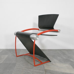 Vintage Postmodern Gigante Zambusi Boccato Seccose Böjd Plywood Rörformad Cantilever Matstol Memphis Milano Stil Italiensk Skrivbord Futuristisk