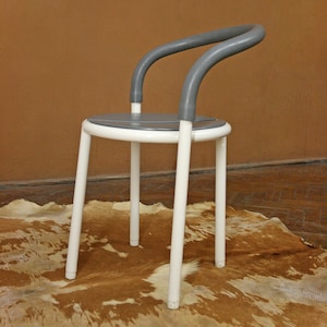 Price per Piece Vintage Niels Gammelgaard Fritz Hansen Pelikan Stacking Postmodern Dining Chairs Terrace Mid Century Modern Organic Tubular