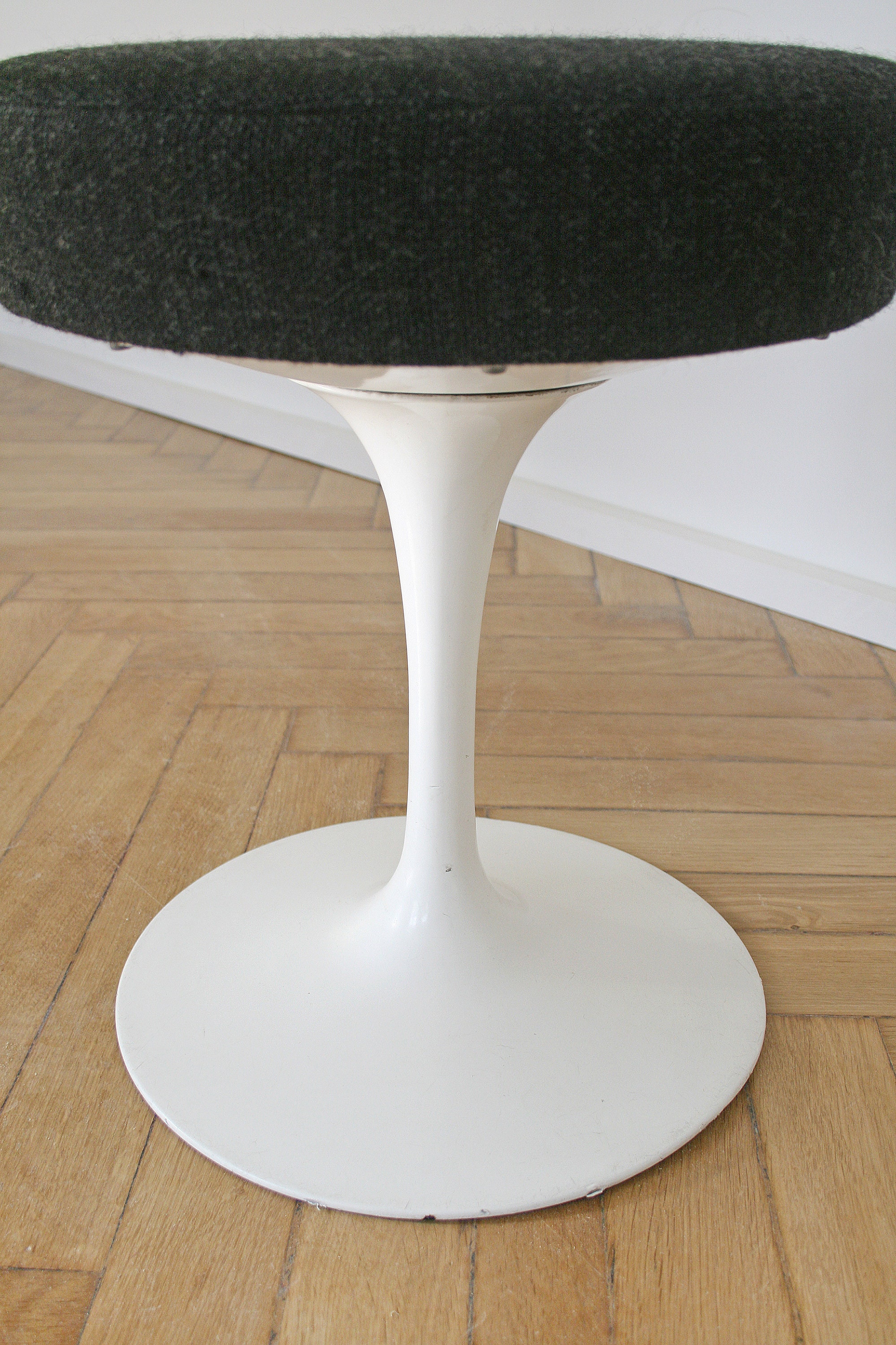 【ヴィンテージ】 Knoll ノール チューリップスツール エーロ・サーリネン ヴィンテージ】 Knoll ノール チューリップスツール エーロ