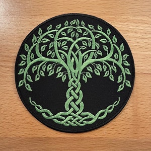 17PCS The Tree of Life Embroidered Patches Iron on Round Patch for