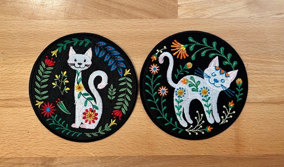 Folk Art Cat Floral Patches - 4.25" x 4.25"
