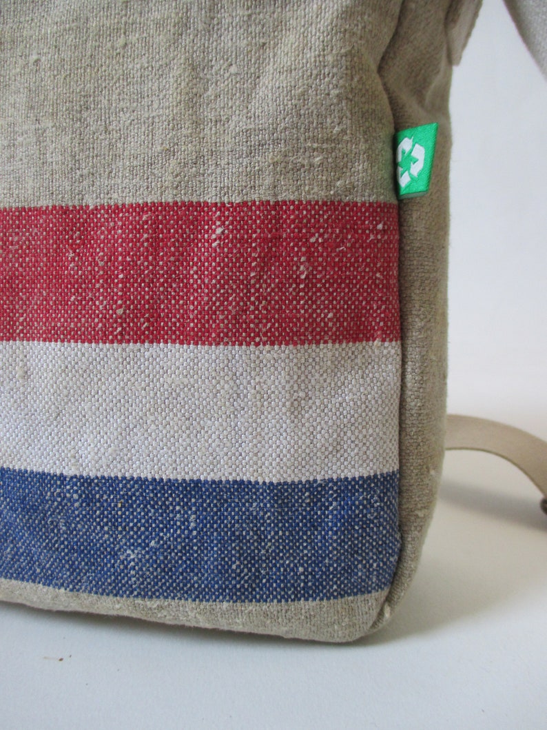 Festival bag/Small bag/waxed canvas/upcycling linen/dutch flag/postbag linen/YKK zipper lockable/outsidepocket/adjustable shoulder strap. image 10