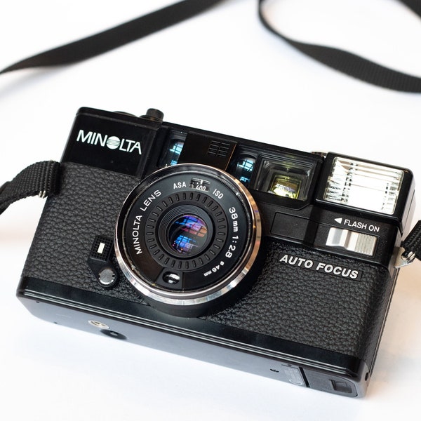 Minolta Hi-Matic AF2 Point & Shoot film Camera | Sharp Lens, Ready to Shoot kit