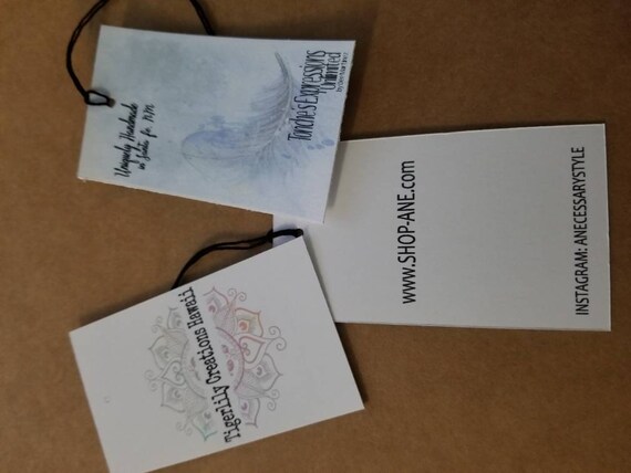 100pcs, vêtement Hang tags, 2x3.5 », étiquettes, étiquettes personnalisé imprimé Logo Hang, étiquettes Logo imprimé de la marque, étiquettes, pendaison tags, accrocher les étiquettes en papier en papier 873649 100pcs, vêtement Hang tags, 2x3.5 », étiquettes, étiquettes personnalisé imprimé Logo Hang, étiquettes Logo imprimé de la marque, étiquettes, pendaison tags, accrocher les étiquettes en papier en papier 873649
