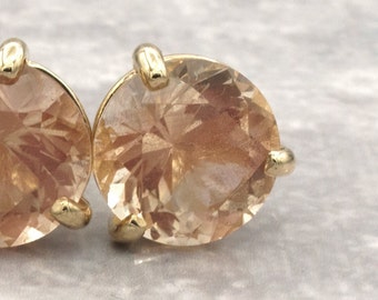 Oregon Sunstone schiller sunstone in 14kt gold!