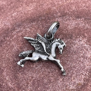 Silver Pegasus Pendant, 950 silver