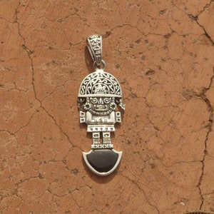 Healing God Tumi Pendant with Onyx Stone