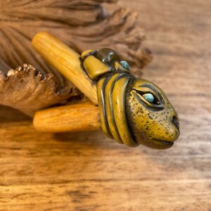 Unique Kuripe with Serpent