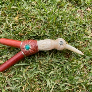 Wood Kuripe with Hummingbird made from Bone