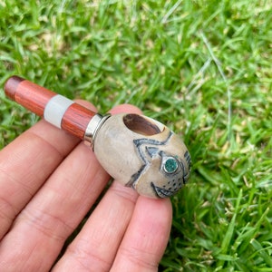 Small Jaguar Pipe