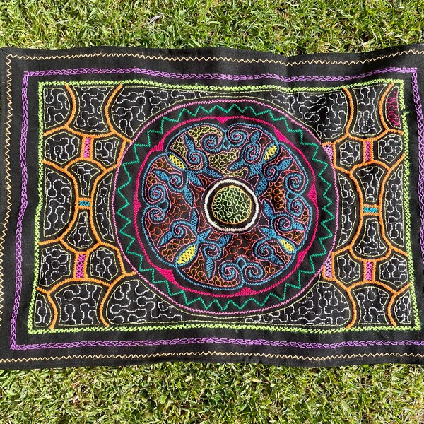 49cmx34cm - Sacred Shipibo Embroidery