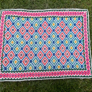 31x24cm - White Shipibo Altar