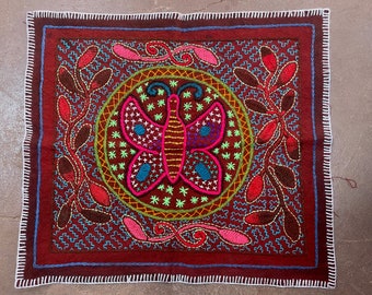 34x30cm - Shipibo Ceremonial Altar Cloth with Butterfly