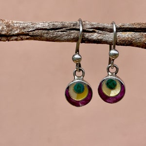 Boucles d'oreilles BOHO argentées, violettes, blanches et vertes image 9